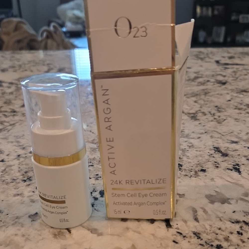 Active Argan 24K Revitalize Stem Cell Eye Cream